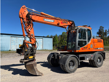 挖掘机 DOOSAN DX140W