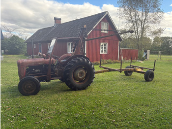 拖拉机 MASSEY FERGUSON