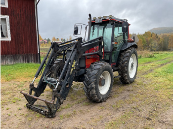 拖拉机 VALTRA