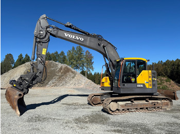 挖掘机 VOLVO ECR235EL
