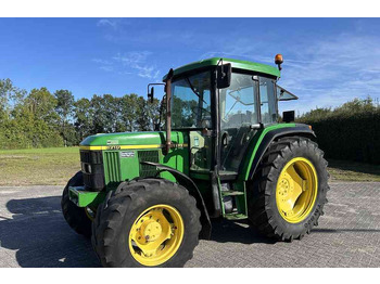 拖拉机 JOHN DEERE 6210