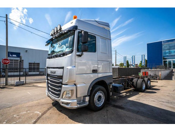 驾驶室底盘卡车 DAF XF 510