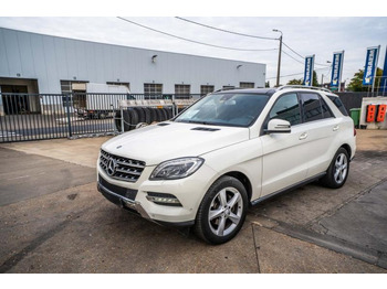 轿车 MERCEDES-BENZ