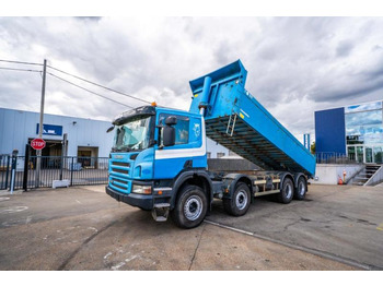 翻斗车 SCANIA P 380