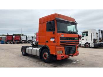 牵引车 DAF 95 XF 430 (EURO 3 / BOITE MANUELLE / MANUAL GEARBOX)：图3