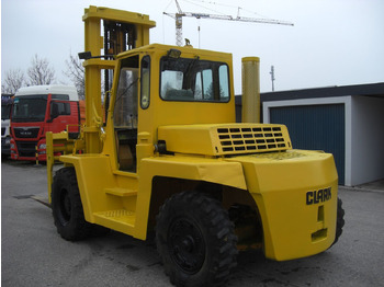 柴油叉车 CLARK