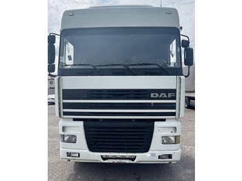 牵引车 DAF XF 95