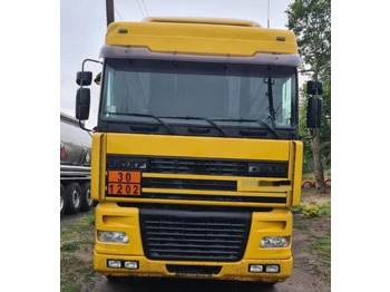 牵引车 DAF XF 95
