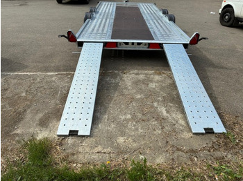 自动转运拖车 BRIAN JAMES TRAILERS