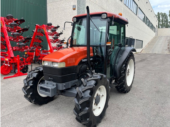 拖拉机 NEW HOLLAND