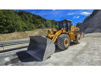 轮式装载机 HYUNDAI