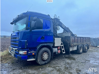 Scania R124 6x2 Flatbed truck with timber crane 租赁 Scania R124 6x2 Flatbed truck with timber crane：图1