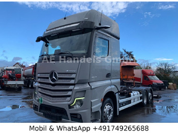 集装箱运输车/ 可拆卸车身的卡车 MERCEDES-BENZ Actros 2545
