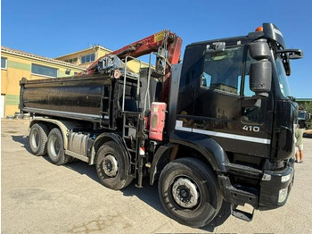 翻斗车 IVECO Trakker