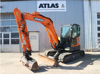 小型挖掘机 DOOSAN DX63-3