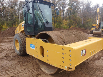 压实机 CAT CS16-03:图2 压实机 CAT CS16-03:图2