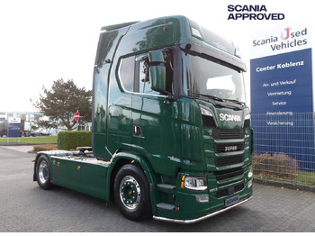 牵引车 SCANIA S