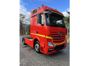 牵引车 MERCEDES-BENZ Actros 1845