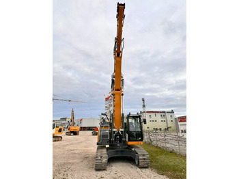 履带式挖掘机 LIEBHERR R 926