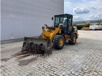 轮式装载机 CATERPILLAR