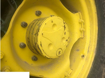 轮毂 JOHN DEERE