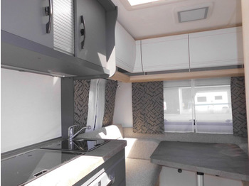 旅行拖车 HOBBY DE LUXE 400 SFe