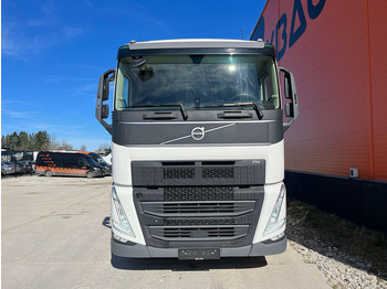 驾驶室底盘卡车 Volvo FH 500 6x2 9 TON FRONT AXLE / PTO / CHASSIS L=7338 mm：图2