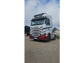 牵引车 IVECO S-WAY