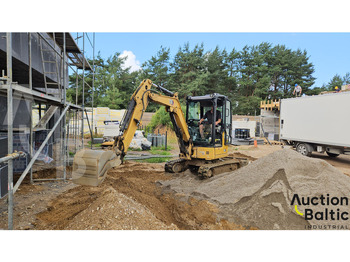 小型挖掘机 CATERPILLAR 303CR