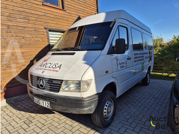 无侧窗厢式货车 MERCEDES-BENZ