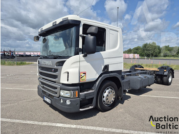 驾驶室底盘卡车 SCANIA P 450