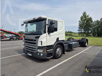 驾驶室底盘卡车 SCANIA P 450