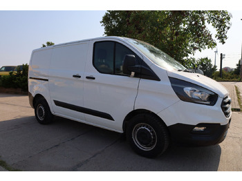 紧凑型面包车 FORD Transit