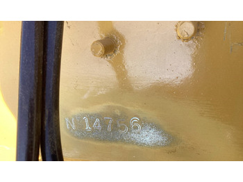 臂架 适用于 挖掘机 CATERPILLAR CAT 320:图4 臂架 适用于 挖掘机 CATERPILLAR CAT 320:图4