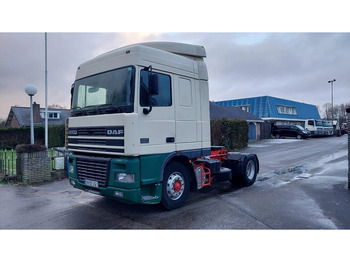 牵引车 DAF XF 95 430