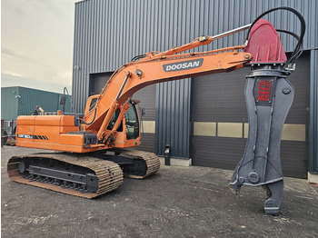 挖掘机 doosan dx 180 vtn scrap shear scrap shear fortress labounty genesis：图2