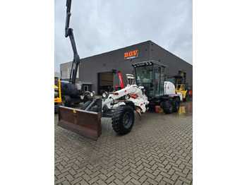 平路机 NEW HOLLAND