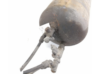 通用零件 适用于 卡车 Scania Air tank 1357950：图2