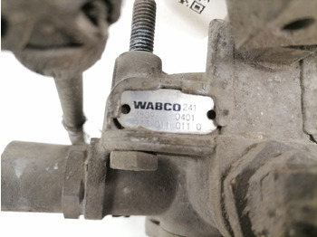 制动阀 适用于 卡车 Volvo Air pressure control valve 3173150：图2