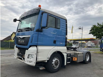 牵引车 MAN TGX 18.440