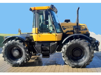 拖拉机 JCB