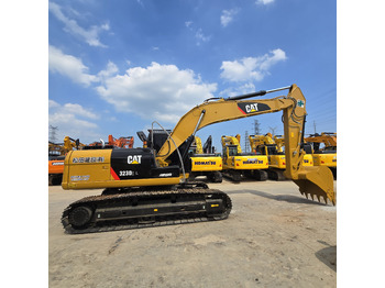 挖掘机 CATERPILLAR 323D2L