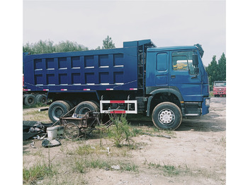 翻斗车 Sinotruk HOWO 6*4 Dump truck：图2