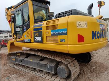 履带式挖掘机 KOMATSU PC200-8