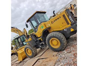 轮式装载机 SDLG