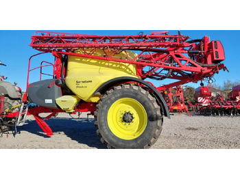 牵引式喷雾机 KVERNELAND