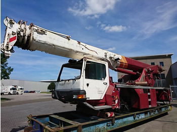 移动式起重机 LIEBHERR LTM 1040-2.1