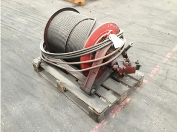 绞车 LIEBHERR
