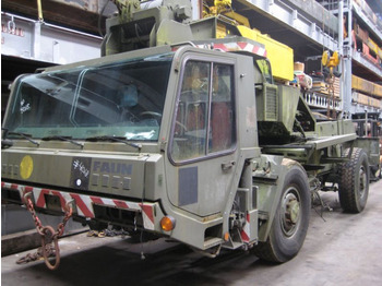 移动式起重机 TADANO