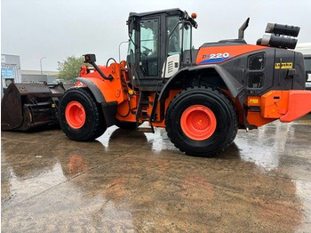 轮式装载机 Hitachi ZW220-6. Hochkippschaufel. Wage.：图2